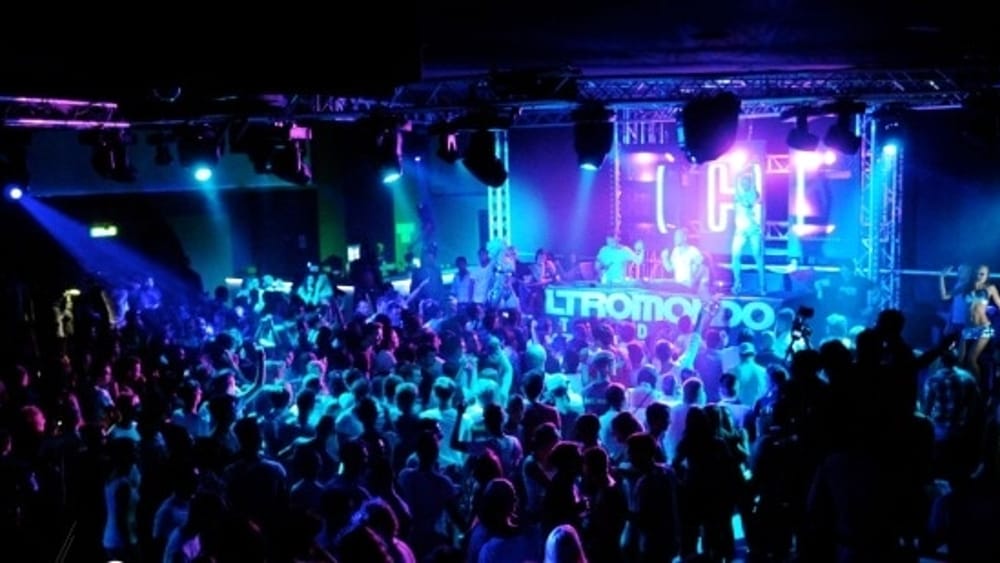 Discoteca Altromondo Rimini, El Nene La Amenazzy Reggaeton live