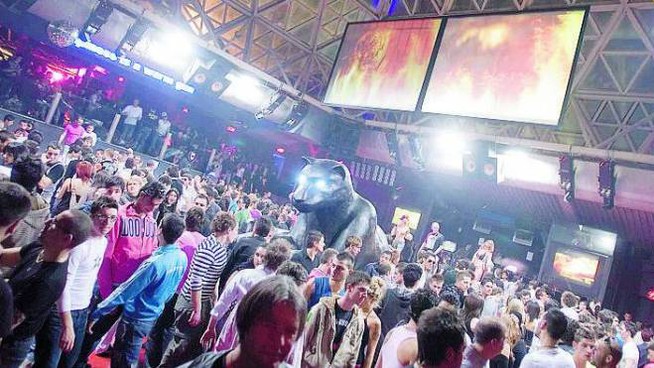 Discoteca Cocoricò Riccione, Paco Osuna The Long Play World Tour