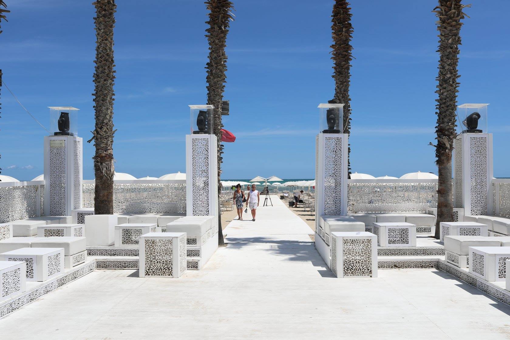 Medusa Beach Club, El Domingo De Gozadera