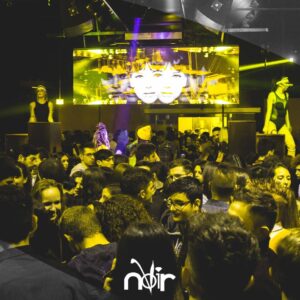 Noir Club, sabato di Pasqua, Bikini Gold Party