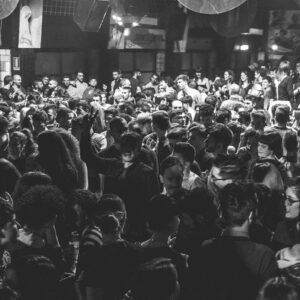 Discoteca Noir, Caliente Domenica latina