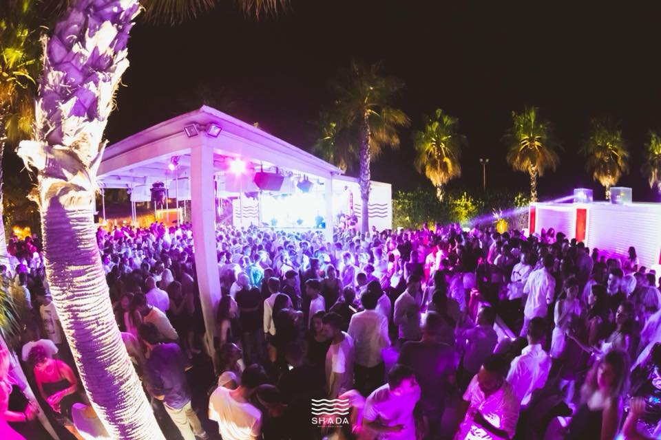 Inaugurazione del martedì notte per lo Shada Beach Club