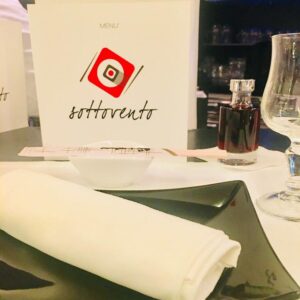 Sottovento Restaurant Numana, cena spettacolo con i Talk Radio