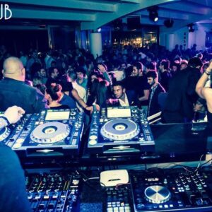 Discoteca Sui Ancona, dj Massimino Lippoli e voice Maurizio Monti