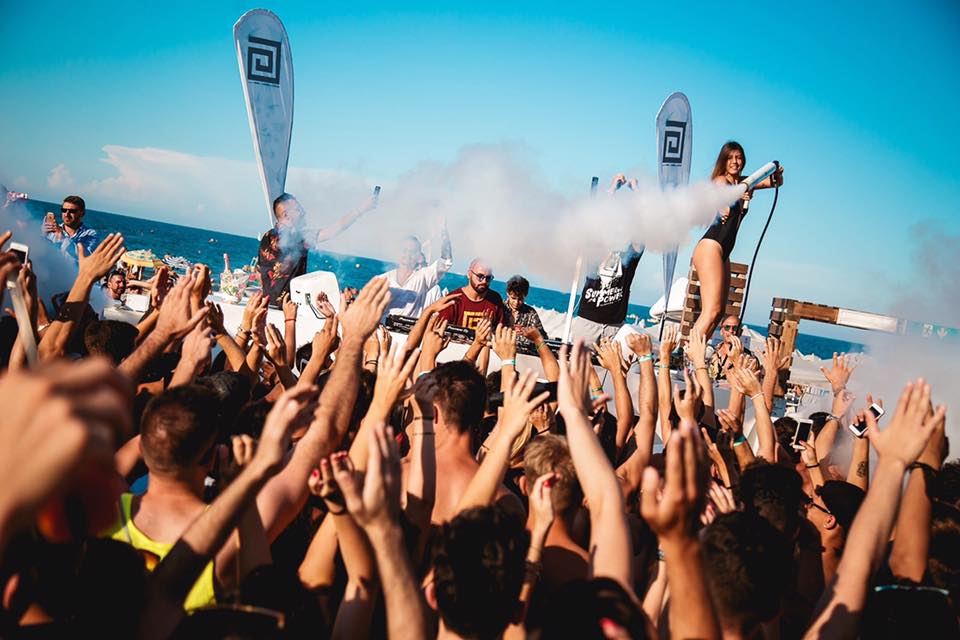 Ultimi beach party Estate 2019 Samsara Riccione