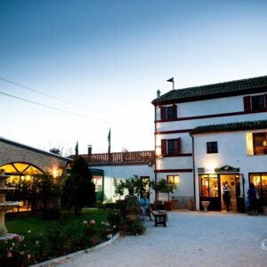 Ristorante La Cipolla D'Oro di Porto Potenza, inizia il week end