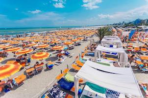 La Notte Rosa 2007 al Papeete beach di Milano Marittima