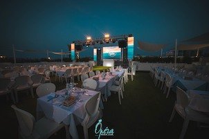 Operà beach club di Riccione, la notte dei turisti