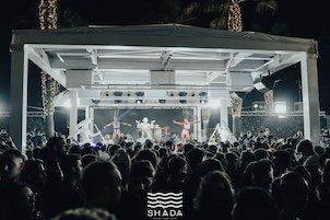 Shake It El Martes Caliente allo Shada beach club di Civitanova