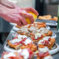 Cena e dopocena al Crunch pizza di San Benedetto