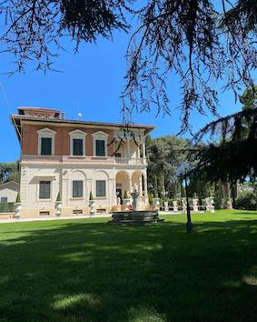 Cena spettacolo alla Villa Gentiloni di Filottrano