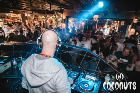 Tanta buona musica alla discoteca Coconuts Rimini