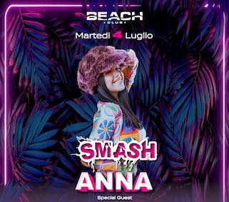 Anna al Beach Club Versilia