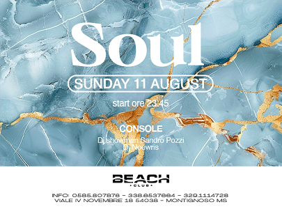 La domenica pre Ferragosto 2024 del Beach Club Versilia